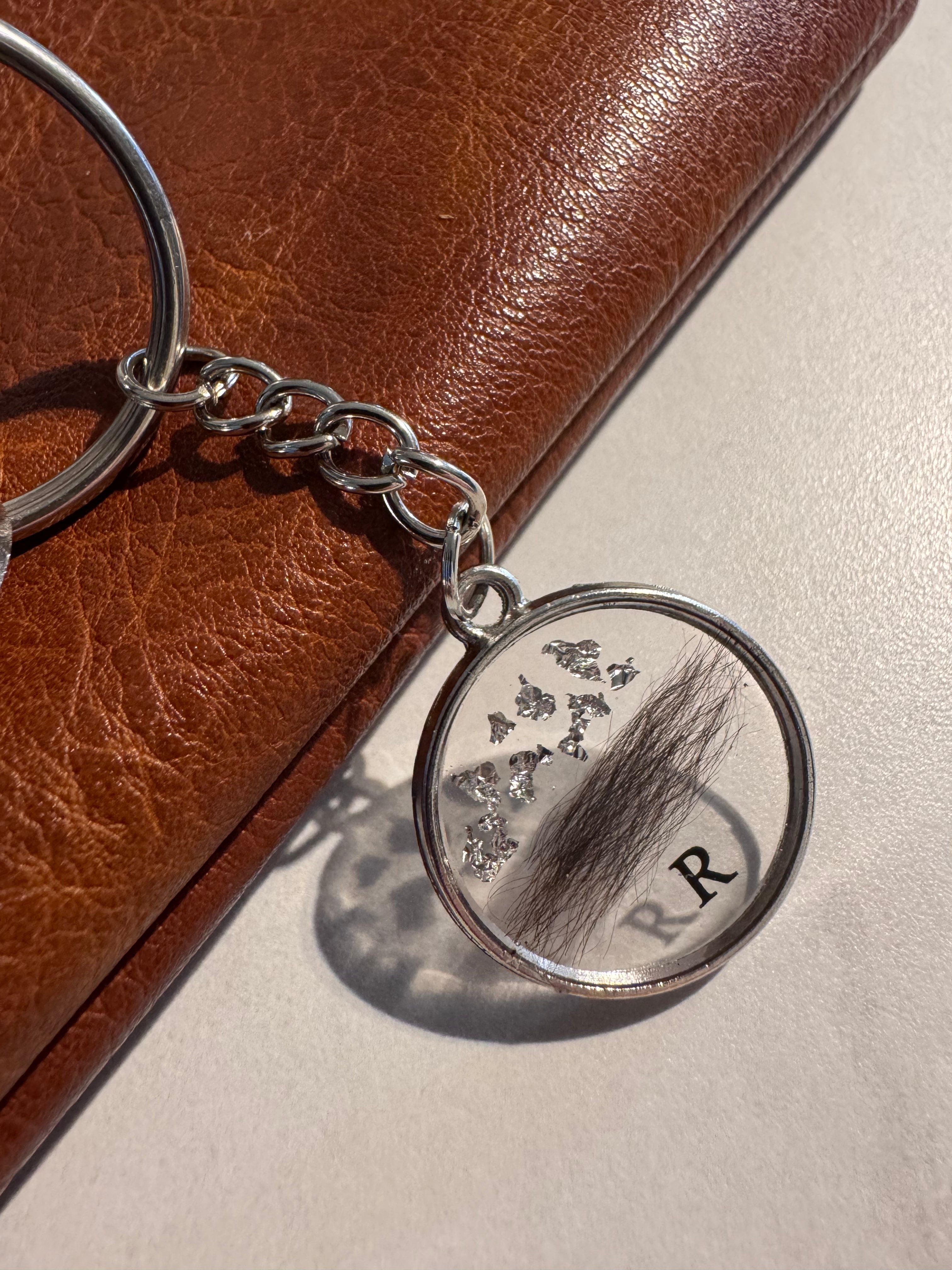 Porte-clés à personnaliser (avec vos crins/poils/plumes)