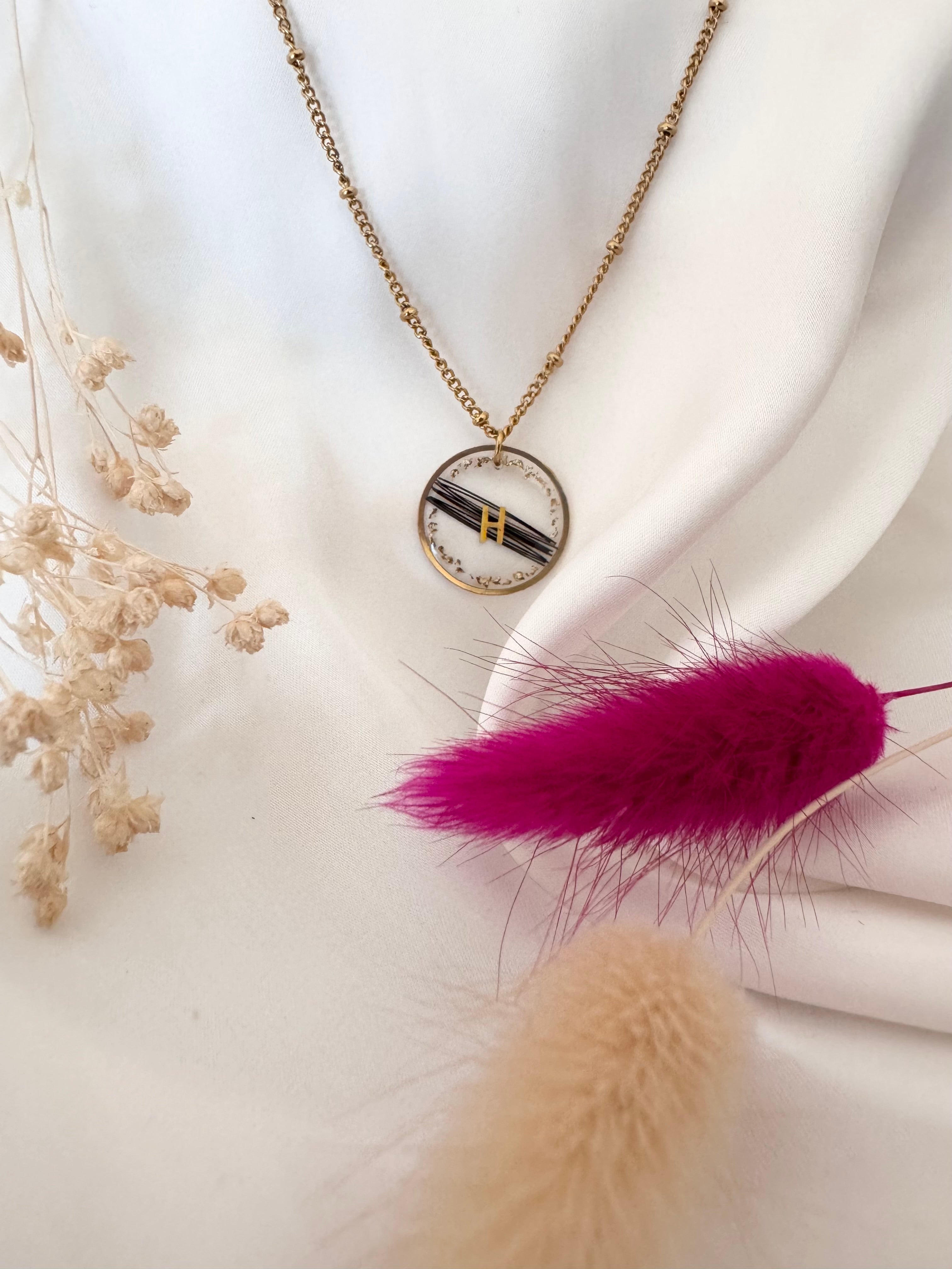 Collier SOUVENIR (avec les crins, poils ou plumes de votre animal)